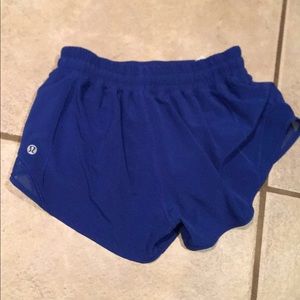 Lulu lemon hotty hot shorts